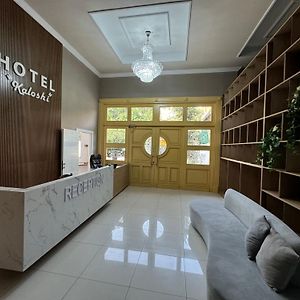 Kaloshi Tirane